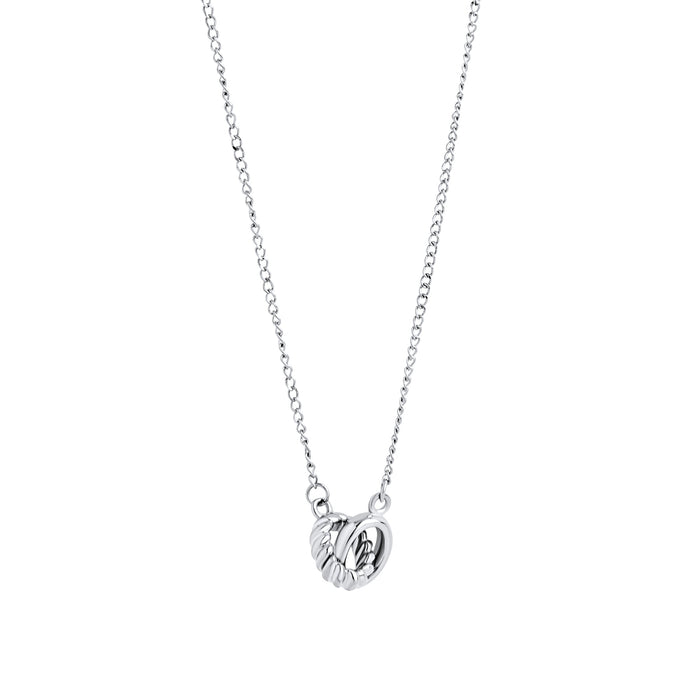 Mika pendant necklace