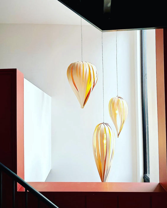 Lampe goutte / merisier blanc