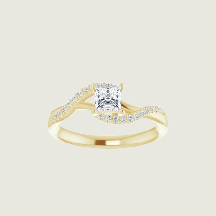 Bague princesse en or 14k et diamants