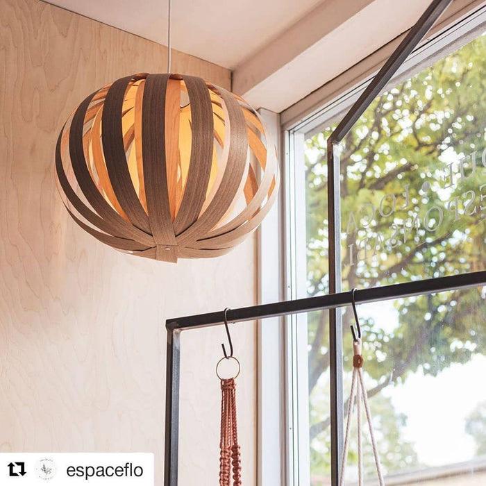 Ruth / large / noyer et merisier blanc