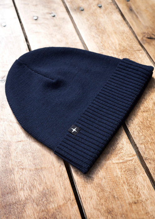 SWENN - Photos - Tuque en mérinos - bleu marine