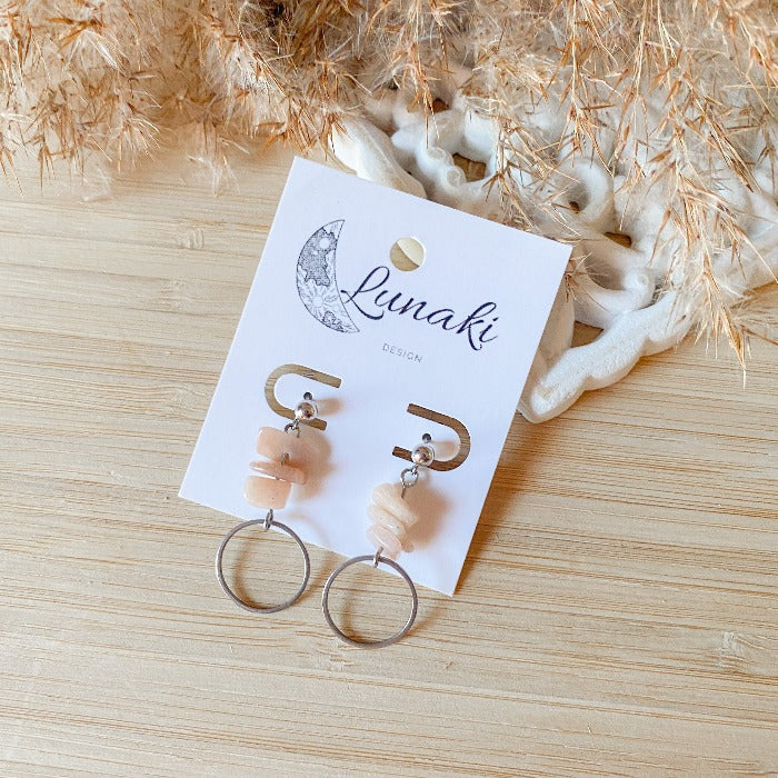 Boucles d'oreilles pitaka - pierres de soleil et acier inoxydable