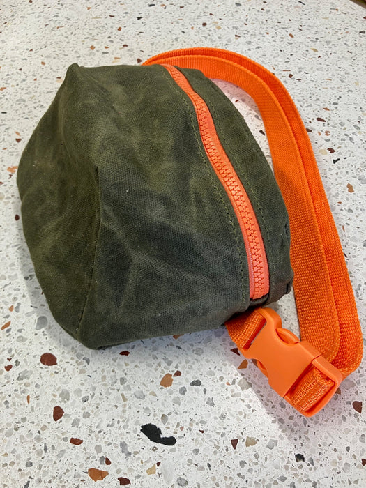 Sample fanny pack, waist bag pio model