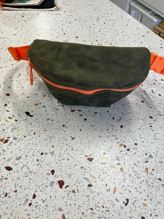Sample fanny pack, waist bag pio model