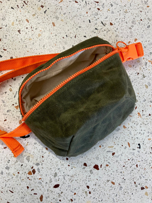 Sample fanny pack, waist bag pio model