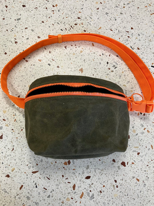 Sample fanny pack, waist bag pio model prototype