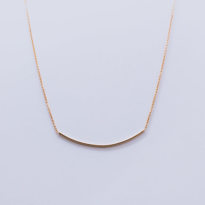 Collier numéro quatre en or 18k