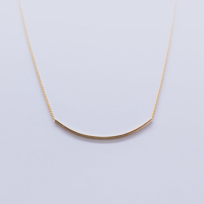 Collier numéro quatre en or 18k