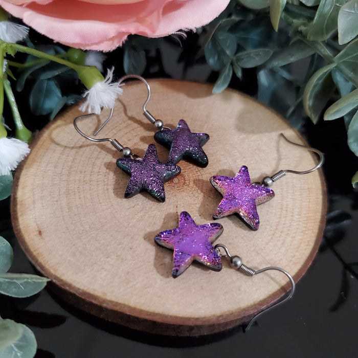 Boucles pendantes étoiles violettes - Bijoux Le fil d'Ariane
