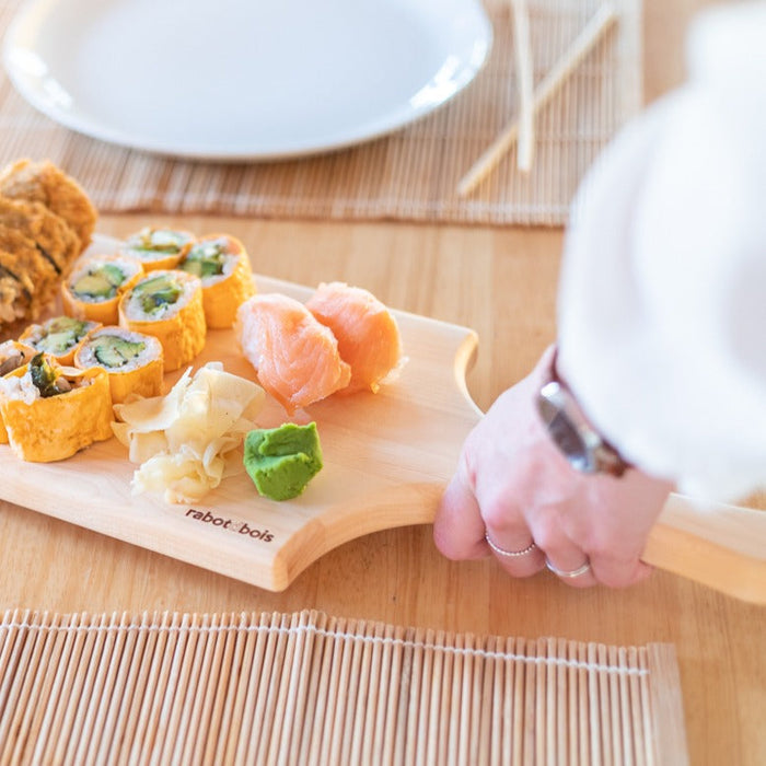 Planche de service en bois