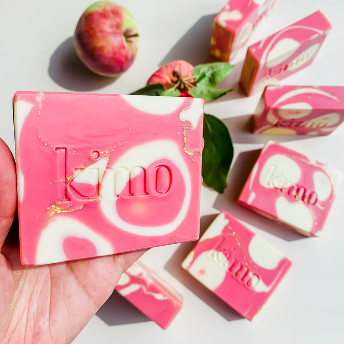 Savon POMME | APPLE Soap - Kimo Soaps