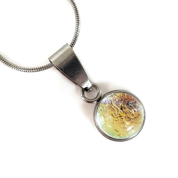 Collier cabochon, orange transparent, verre fusion