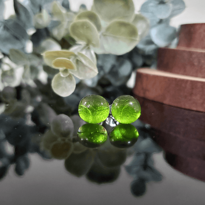 Édition limitée puces vert vif transparent - Bijoux Le fil d'Ariane