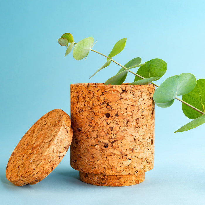 *contenant en liège* empilable(s)