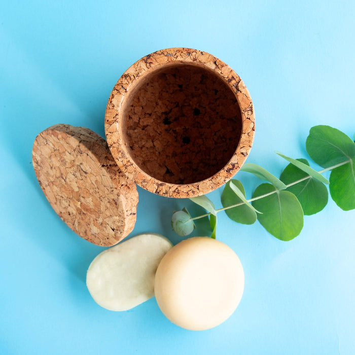 *contenant en liège* empilable(s)