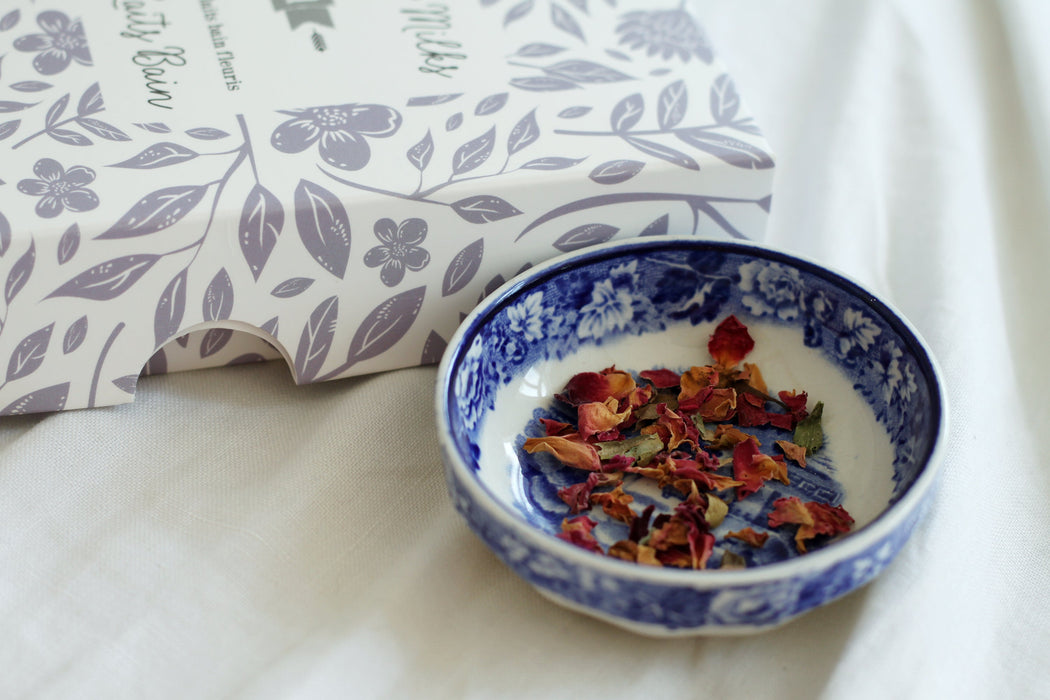 library of bath milk gift set