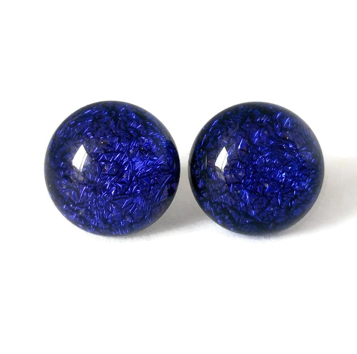 Puces d'oreille bleu-violet foncé, verre fusion - Bijoux Le fil d'Ariane