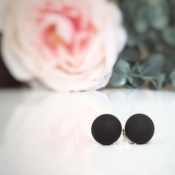 Puces d'oreilles noir - mat ou lustré - Bijoux Le fil d'Ariane