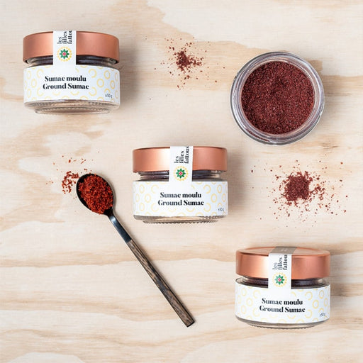 Trois emballages de sumac de la marque Les filles fattoush
