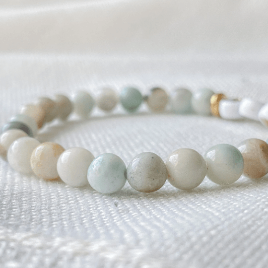 Bracelet personnalisable en amazonite et acier inoxydable or - Lunaki Design