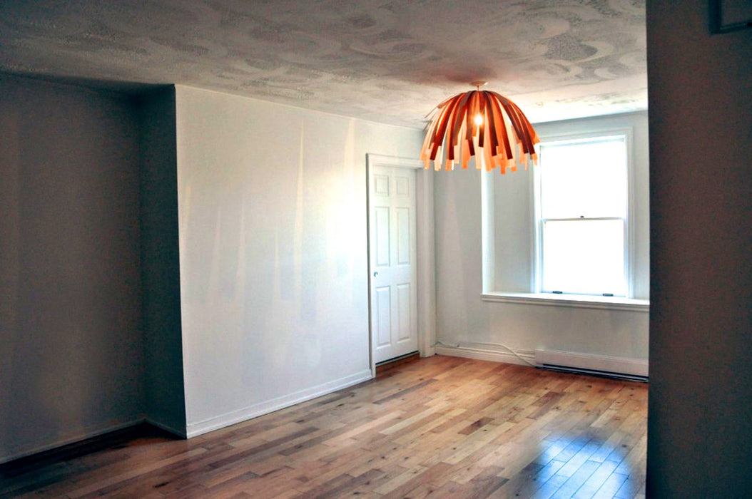 Lampe tina cheveux courts / merisier blanc et rouge