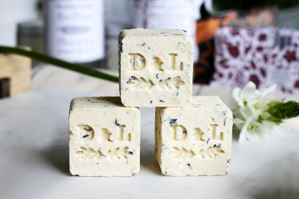 white tea & ginger sparkling milk bath cube