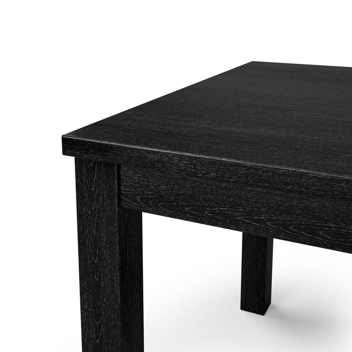 Table classique en bois massif