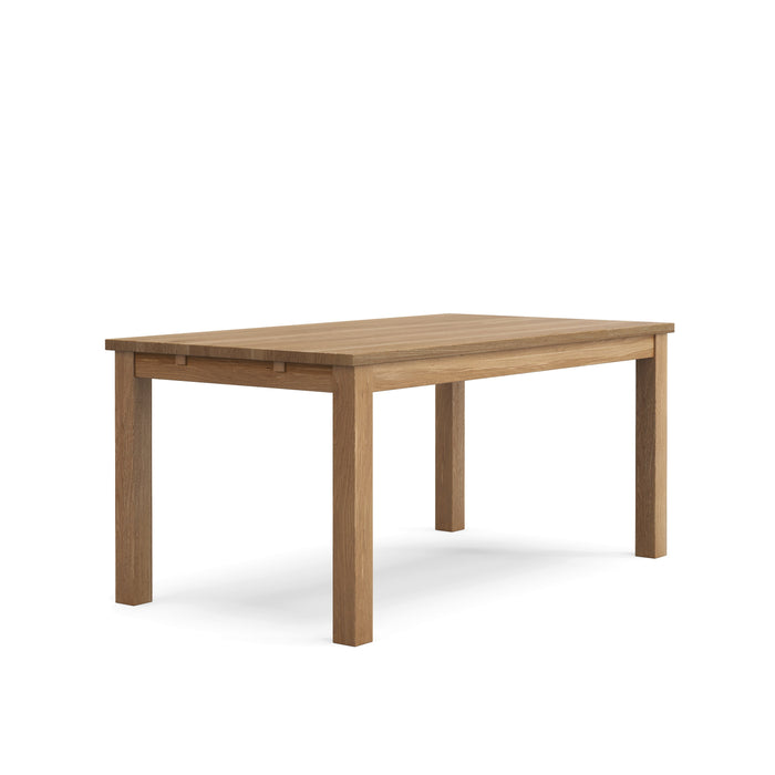 Table classique en bois massif