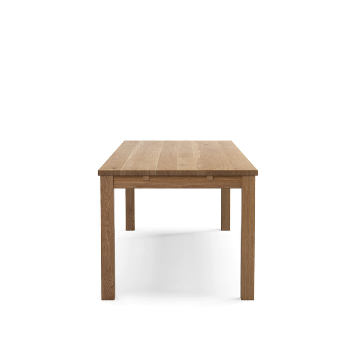 Table classique en bois massif