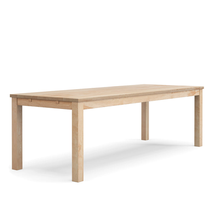 Table classique en bois massif