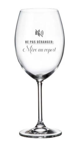 Verre à vin ''mère au repos''