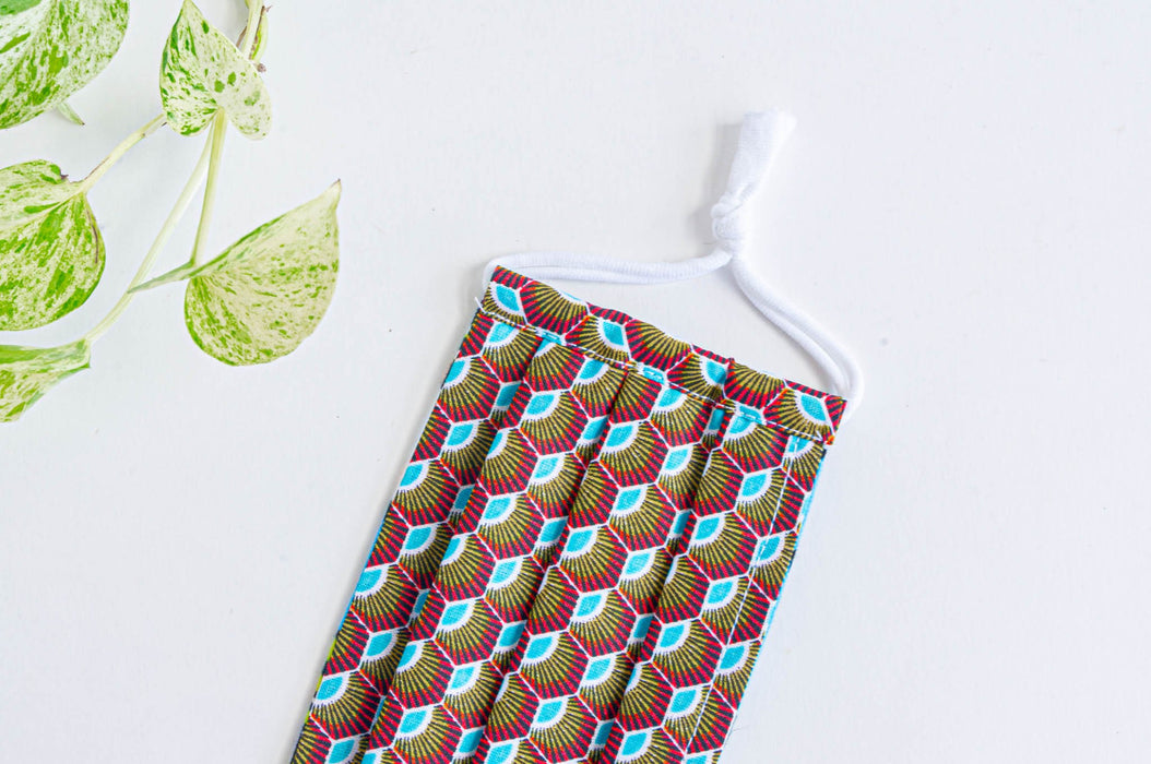 Masque en tissu - cercles bleus & paon