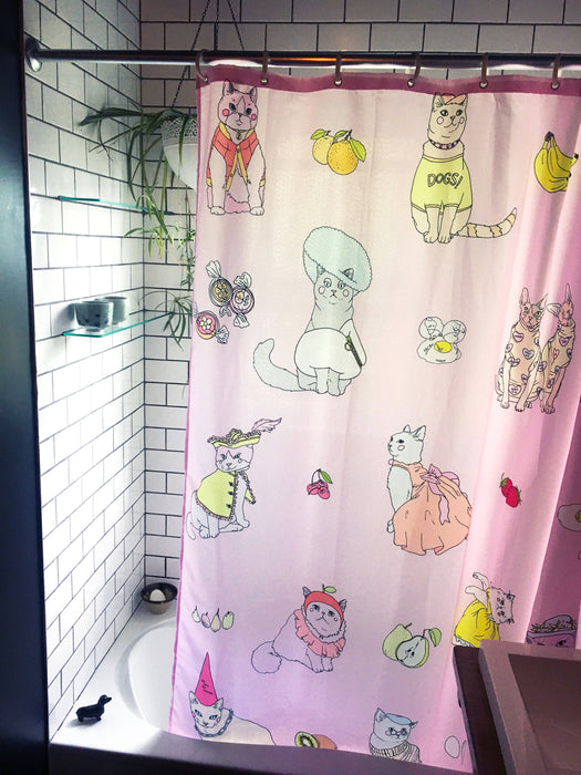 Rideau de douche de polyester, imperméable et lavable, 71" x 71", conçu en collaboration avec l'artiste lovestruck prints