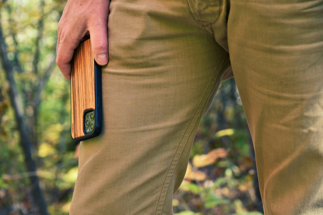 Étui iphone 12 mini en bois de zèbre et côtés en tpu