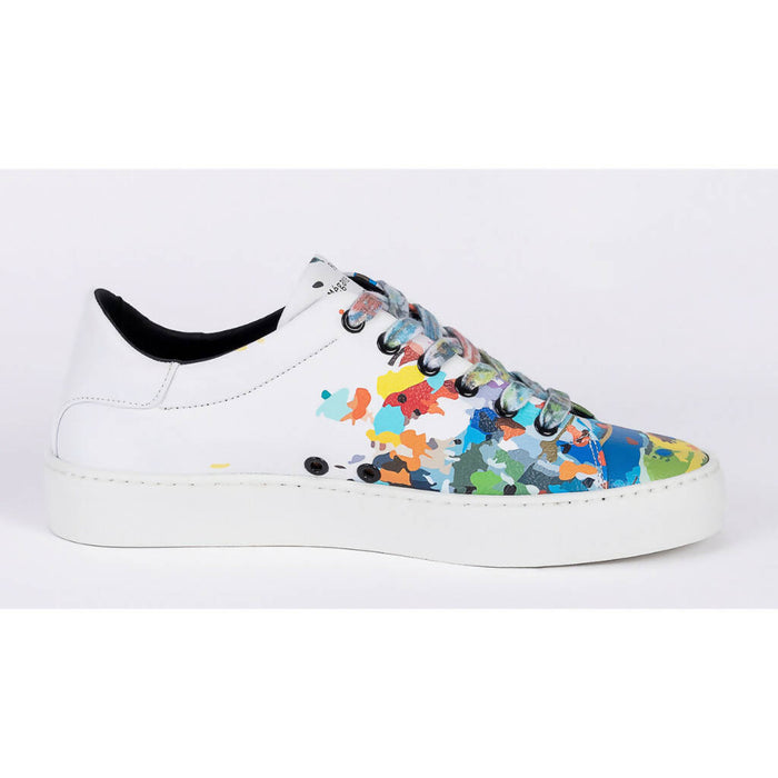 Sneakers dépareillés, véganes en "cuir" de pomme - modèle prismaloco pour femmes