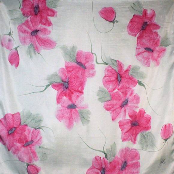 Foulard carré de soie blanc fleurs roses