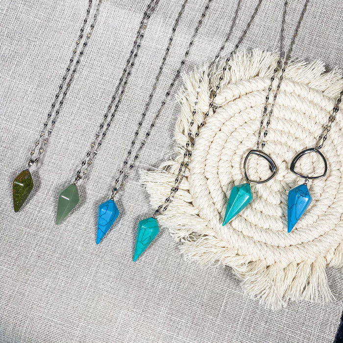 Sautoir « pierre naturelle »