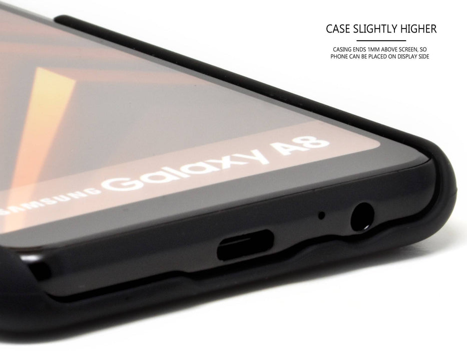 Étui samsung galaxy a8 en bois et côtés en polycarbonate - bambou avec gravure carte du monde