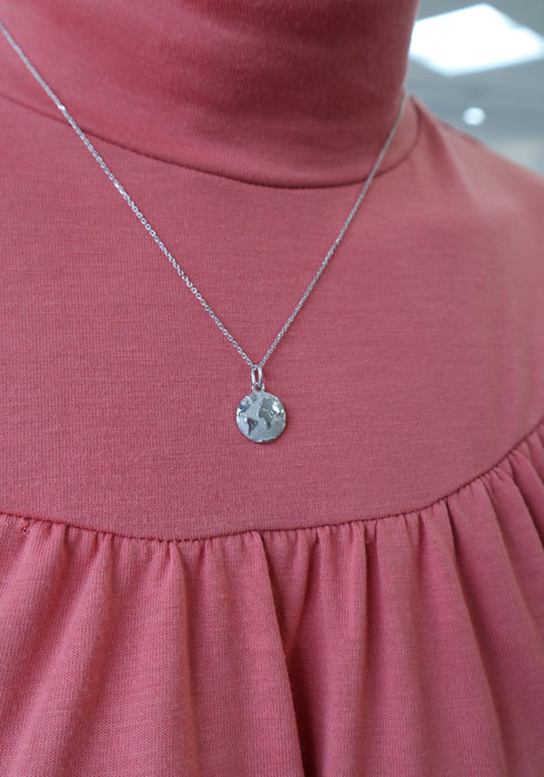 22 avril │ collier terre │ argent sterling recyclé