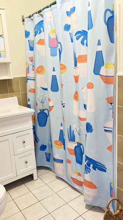Rideau de douche en polyester, imperméable et lavable, 71" x 71", conçu en collaboration avec l'artiste amélie tourangeau