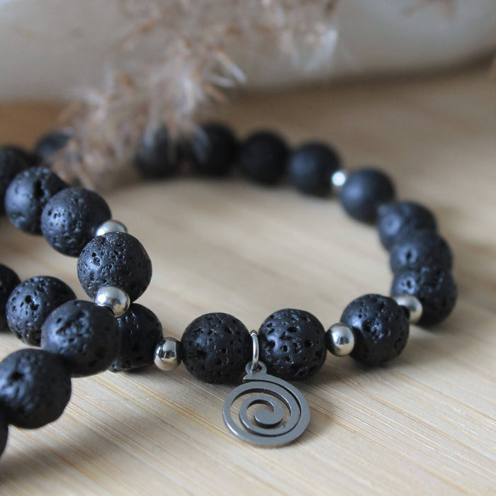 Bracelet spirale diffuseur d'huiles essentielles pour femmes et hommes en pierres de lave noire, acier inoxydable et breloque spirale