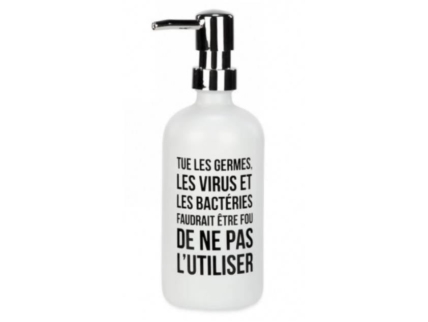 Pompe à savon tue les germes