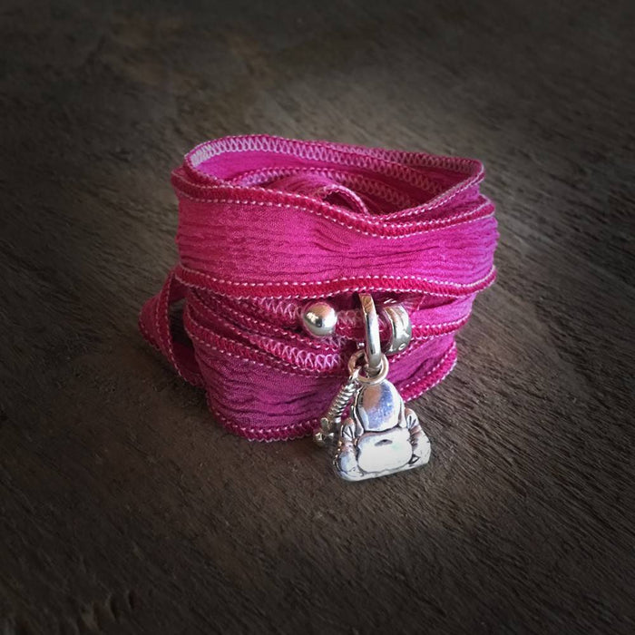 Bracelet soie bouddha