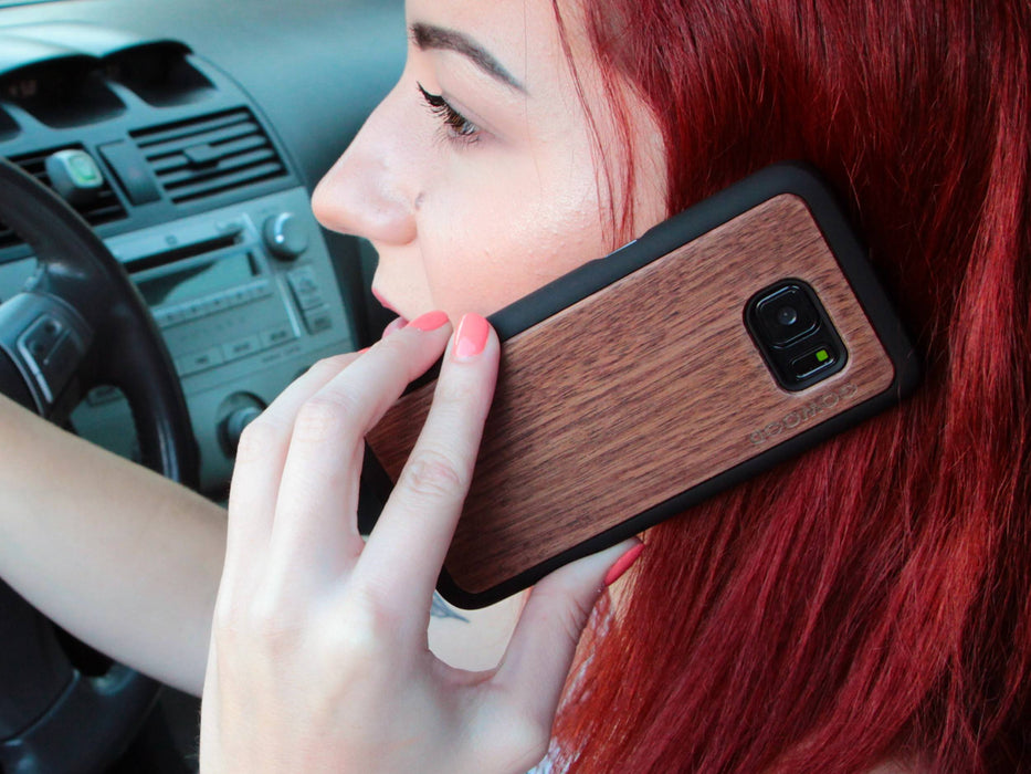 Étui samsung galaxy s8 en bois noyer et côtés en polycarbonate