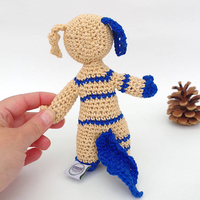 Chien en crochet de coton responsable,