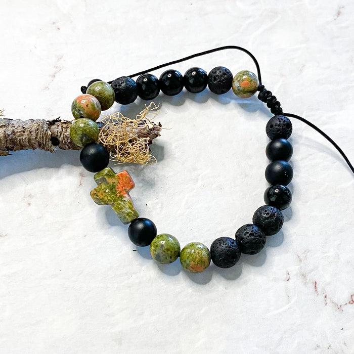 Bracelet pierres naturelles « croix »