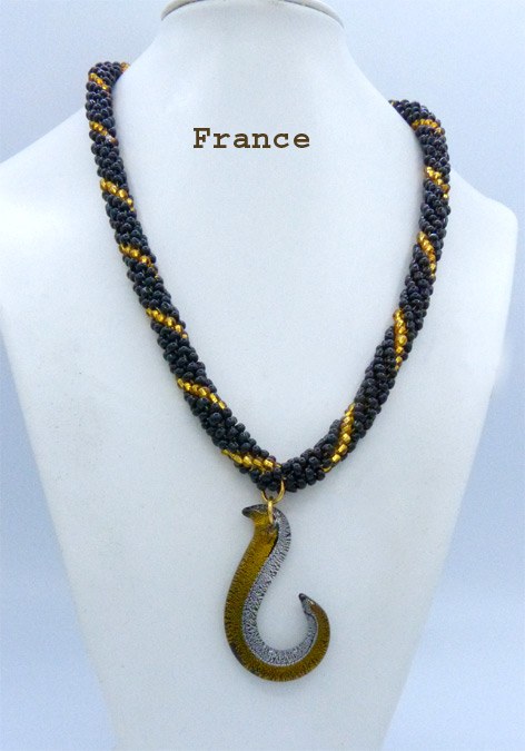 Collier de perles france