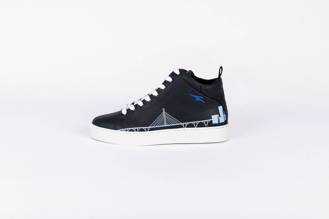 Sneakers dépareillés, véganes en "cuir" de pomme - modèle eroloco pour femmes