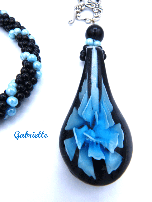 Collier de perles gabrielle