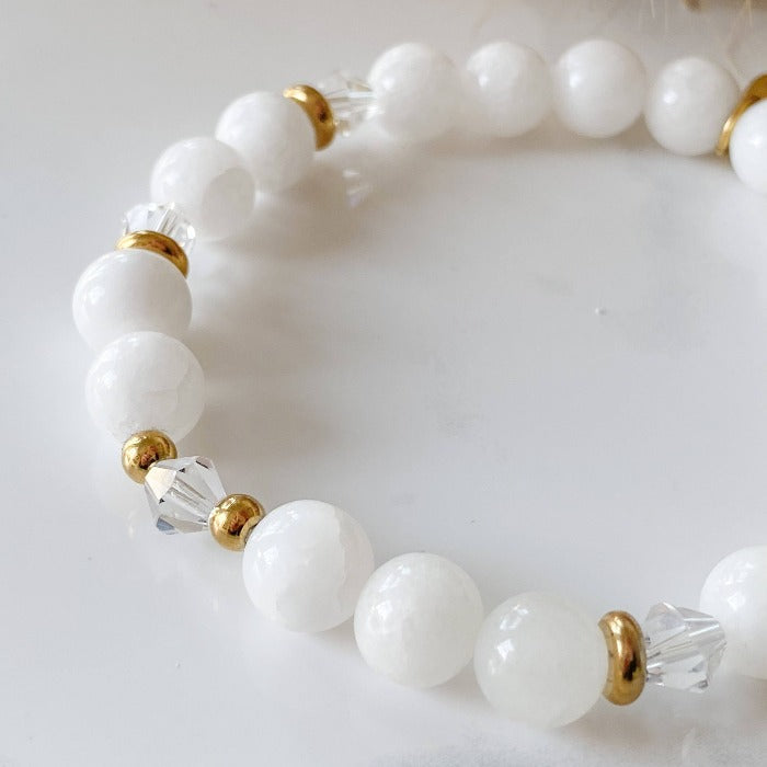Bracelet liv - jade blanc, cristaux stellaris et acier inoxydable doré
